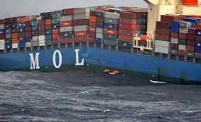 MOL Comfort container ship